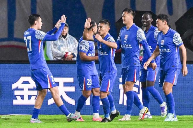 九游官网-关于中超清晨再迎强敌，巴塞罗那回应争议，主帅态度——压力陡增，轮换策略成焦点的信息